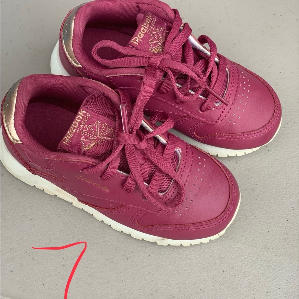 Reebok girl sneakers
